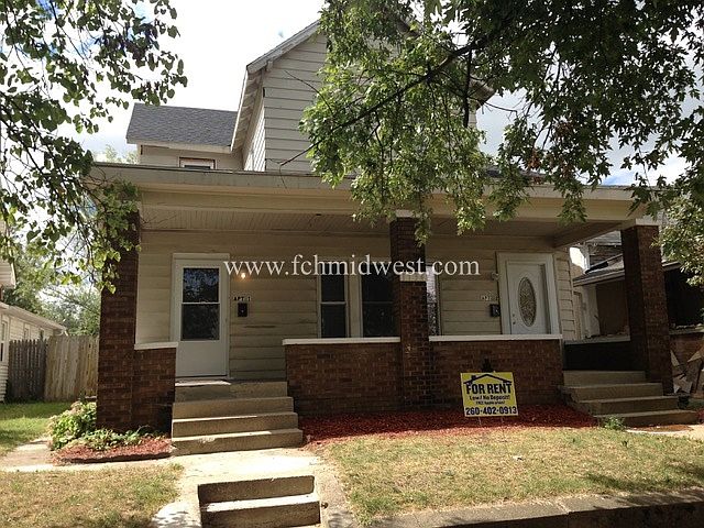 1st image of 1134 Blaine Ave