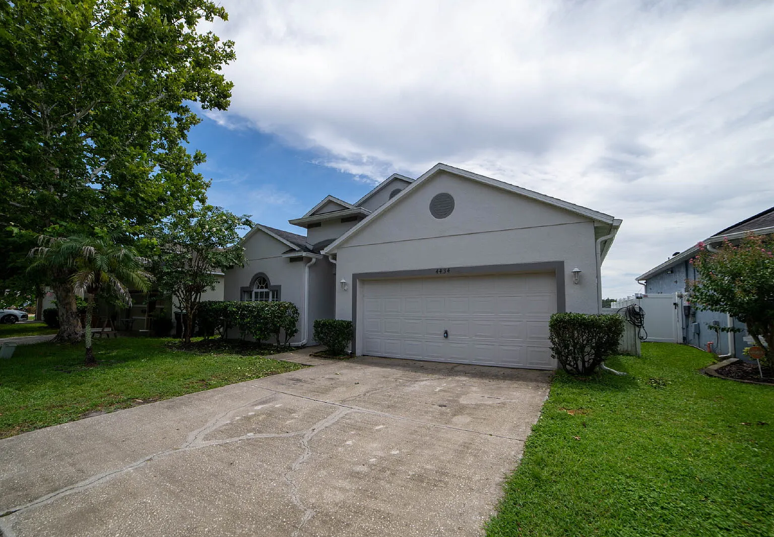 4 bed, 2.0 bath, 1470 sqft, $2,450 — Photo 2