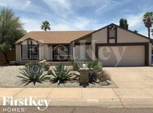 907 W Kerry Ln, Phoenix, AZ 85027