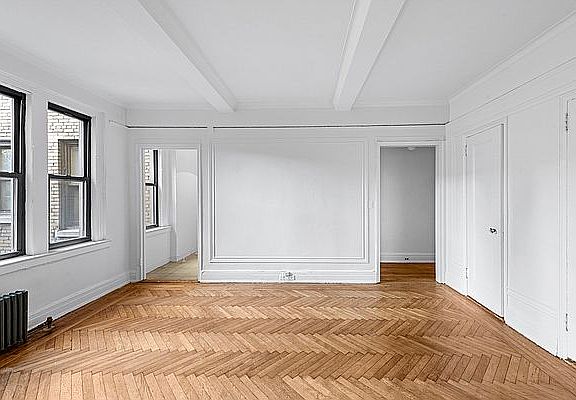 3rd image of 175 W 73rd St APT 3H