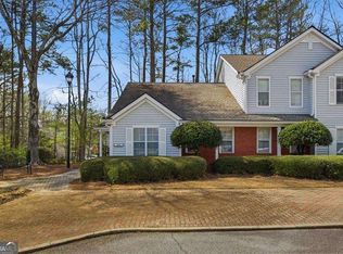 2011 Henderson Cir, Alpharetta, GA 30004