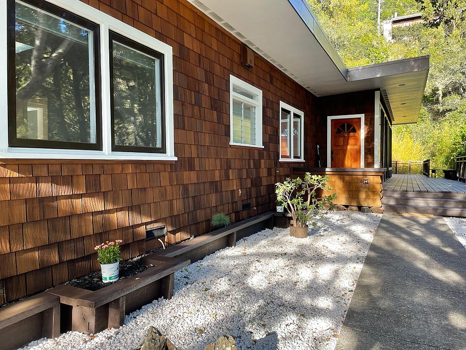 1st image of 148 Woodbine Dr