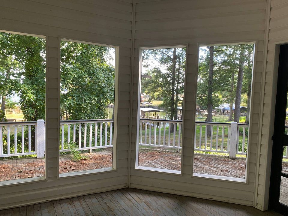 1st image of 133 Pinebrook St #23