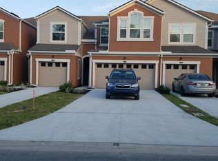 352 Richmond Dr, Saint Johns, FL 32259