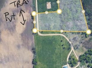 7075 Clinton Trl, Clarksville, MI 48815