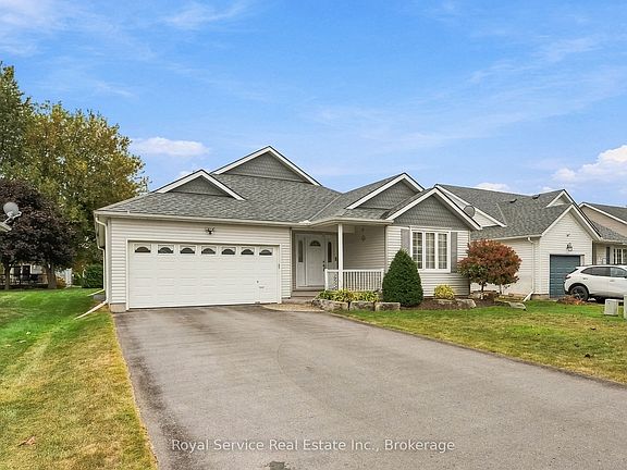 3rd image of 122 Mills Rd