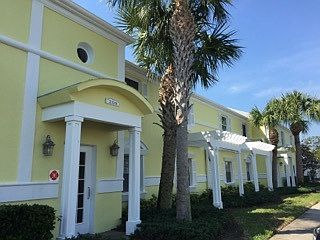 5th image of 208 Pompano Dr SE APT C