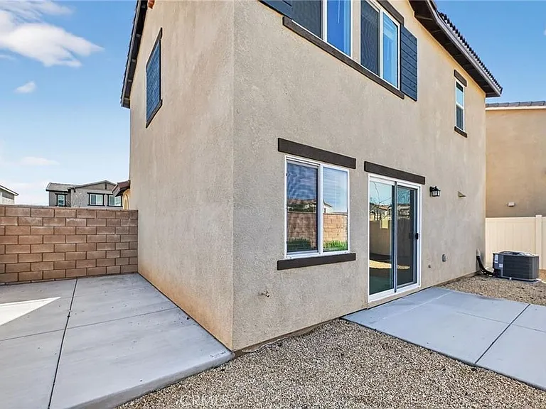 30826 Grand Prix Ct — Photo 24