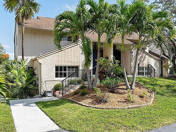 4th image of 661 Kensington Pl #101B