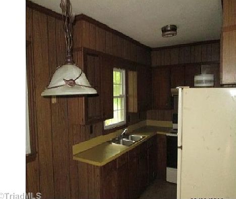 2nd image of 241 Shannon Park Dr