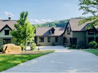 1623 Lake Cove Dr SW, Decatur, AL 35603