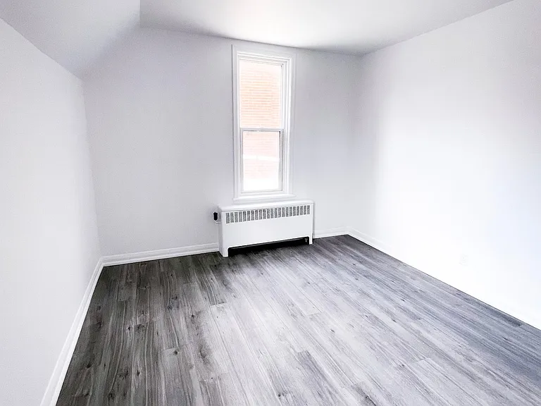 136 Weber St E #8 — Photo 6
