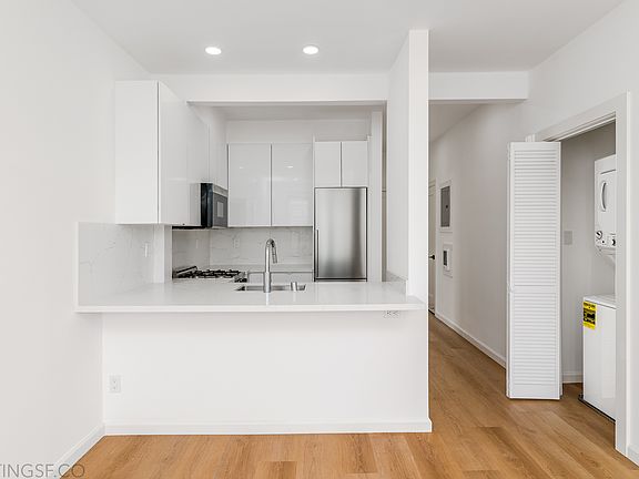 2nd image of 3101 Gough St APT 304