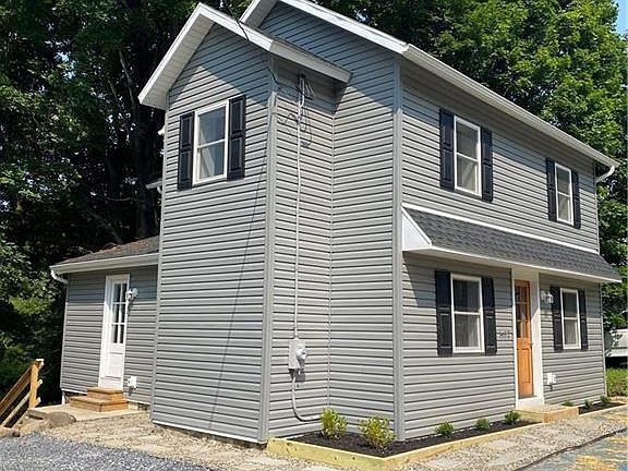 2nd image of 1482 Lower South Main St