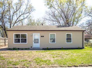 1215 Silver Ln, Carter Lake, IA 51510