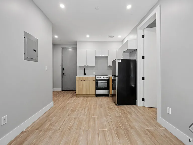 809 Midwood St #3G — Photo 6