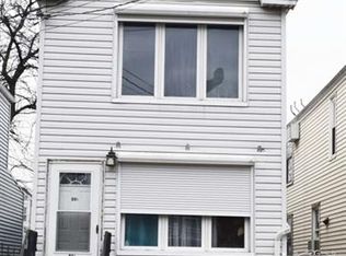 88 Komorn St, Newark, NJ 07105