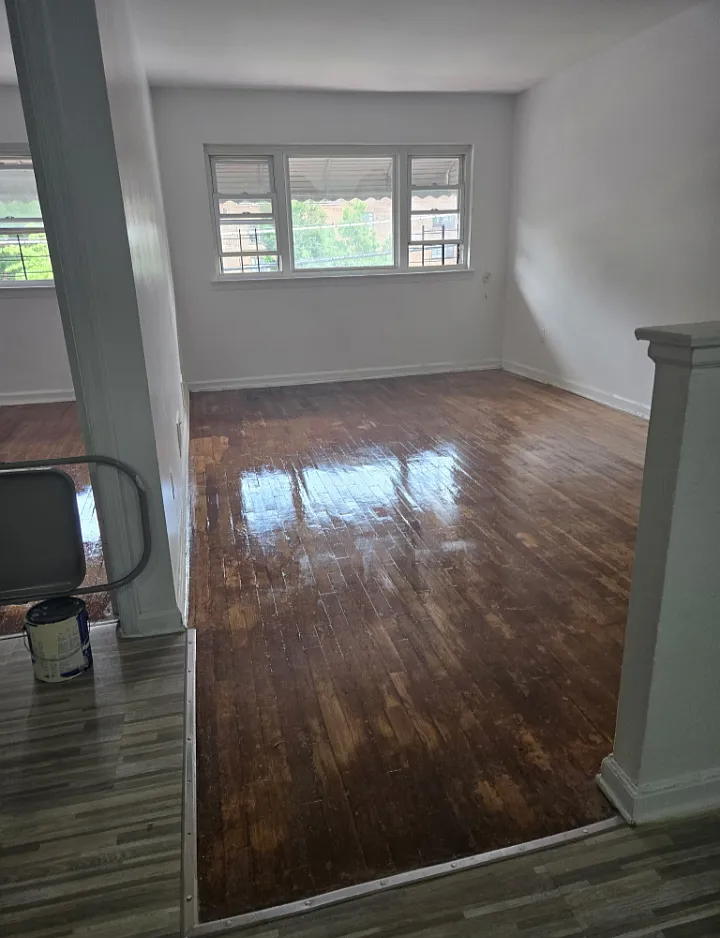3 bed, $3,811 — Photo 1