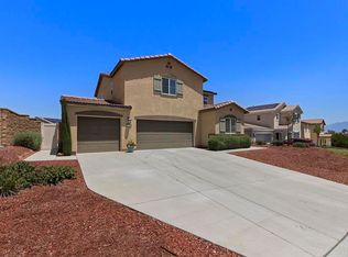 32184 Rambling Ct, Winchester, CA 92596