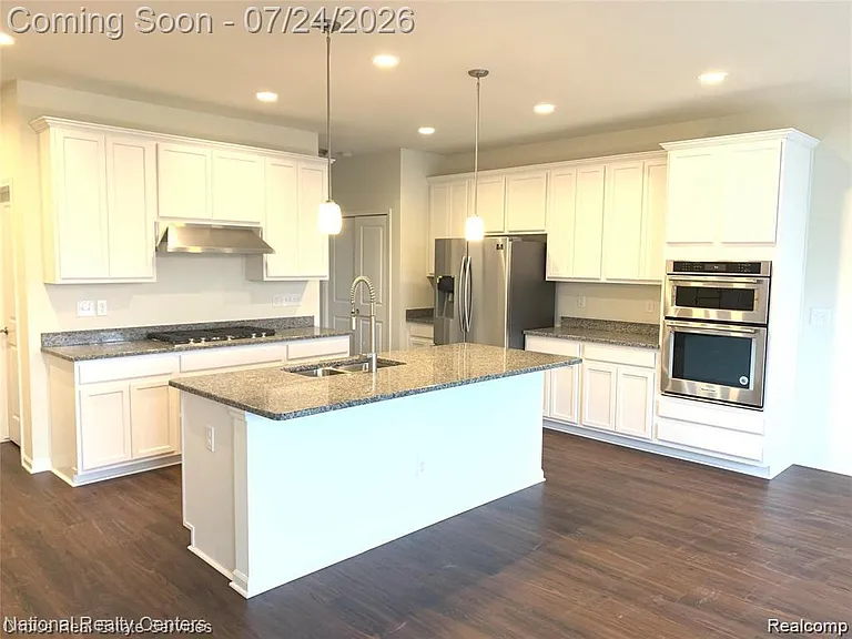 43683 Chancellor Ln — Photo 8