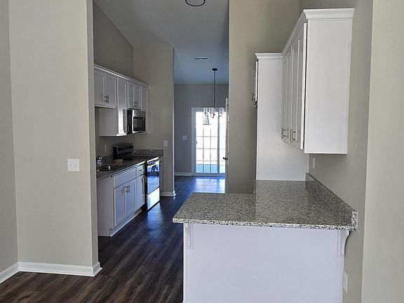 3rd image of 1249 Masters Ln #A