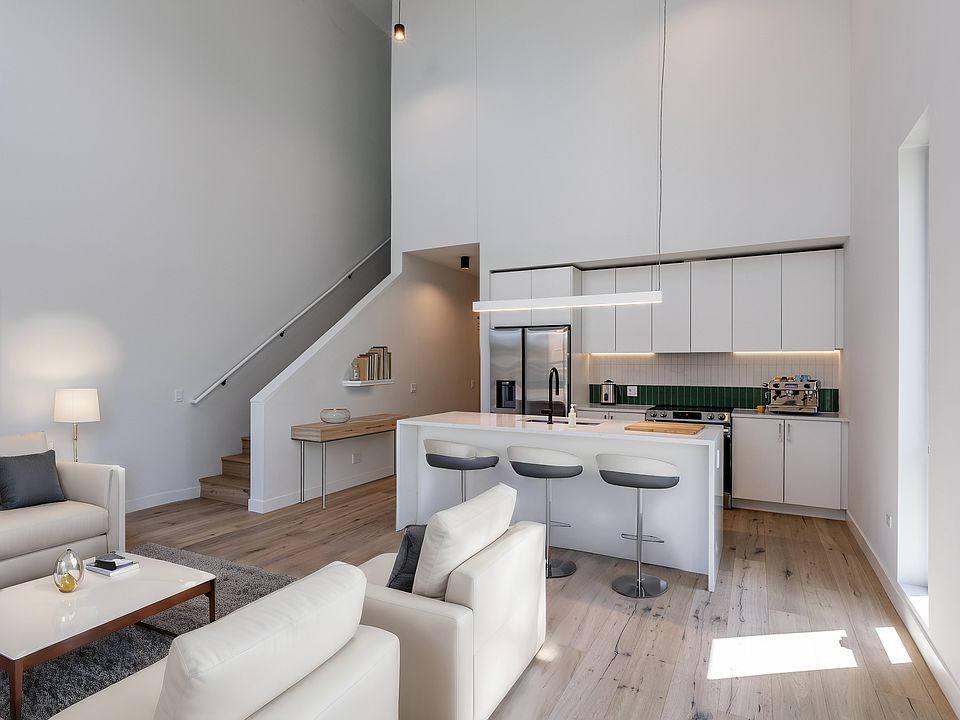 1712 Oak #404 (identical to #405)