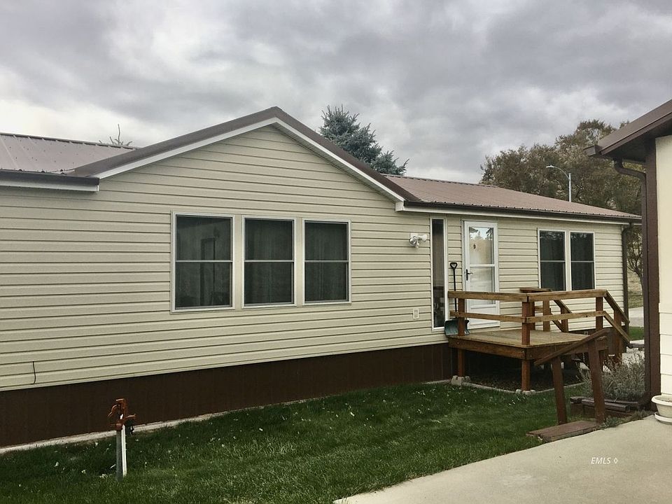 2nd image of 3254 Appaloosa Dr