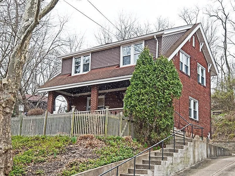 2720 Mount Royal Rd photo 1