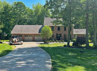 42010 Woodland Ln, Belmont, OH 43718