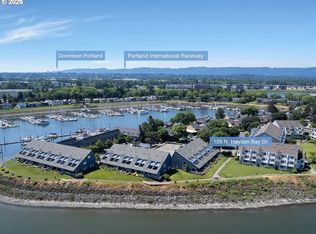 81 N Hayden Bay Dr, Portland, OR 97217