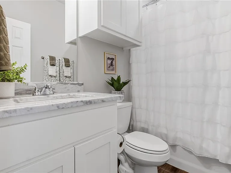 2420 Lightfoot Ln — Photo 28