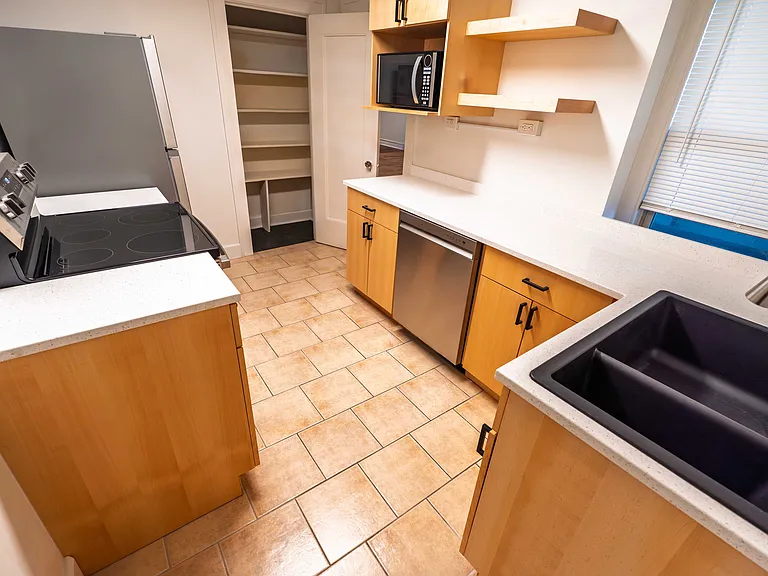 3007 Grand Ave #5 — Photo 7