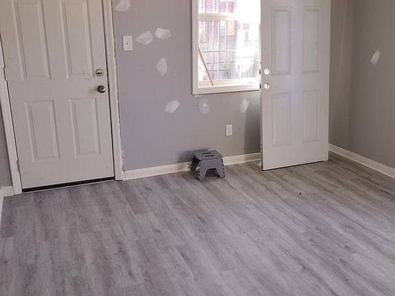3rd image of 1493 Gaither St #4-1-2