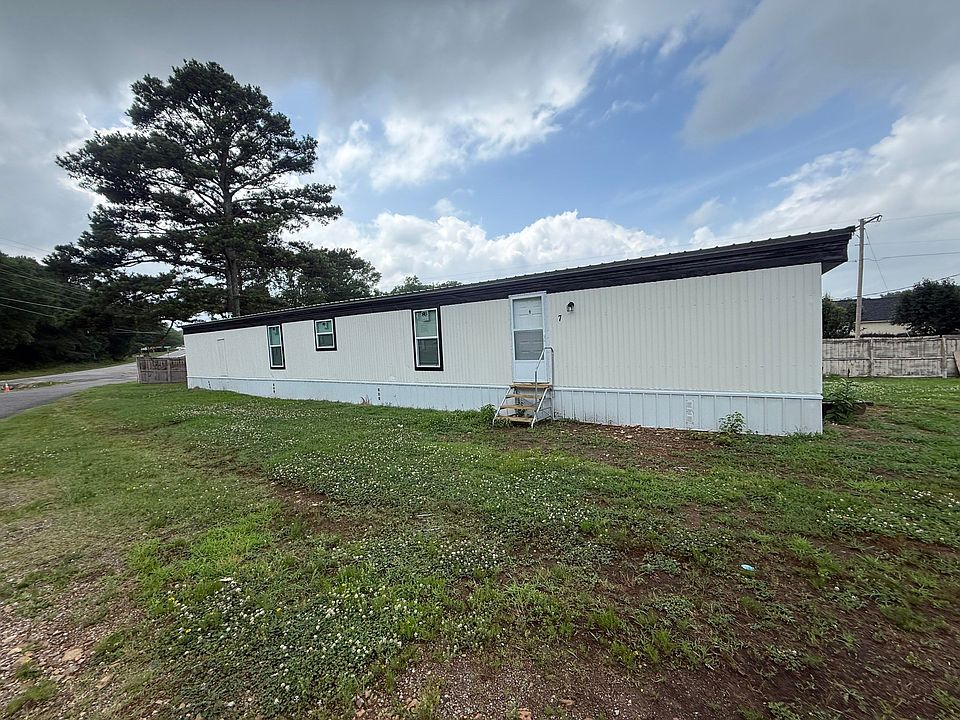 1st image of 215 Highway 290 #7