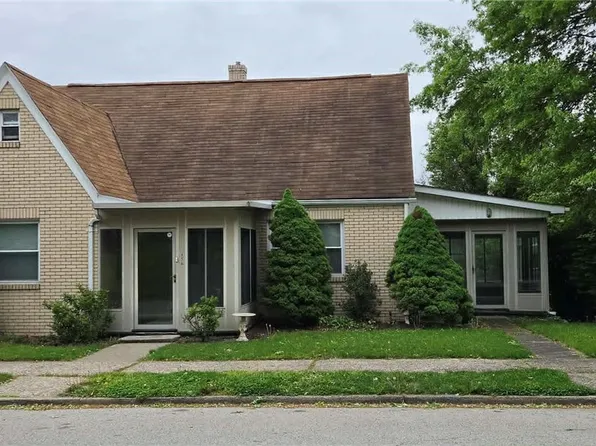 156 Oakland Ave, Uniontown, PA 15401