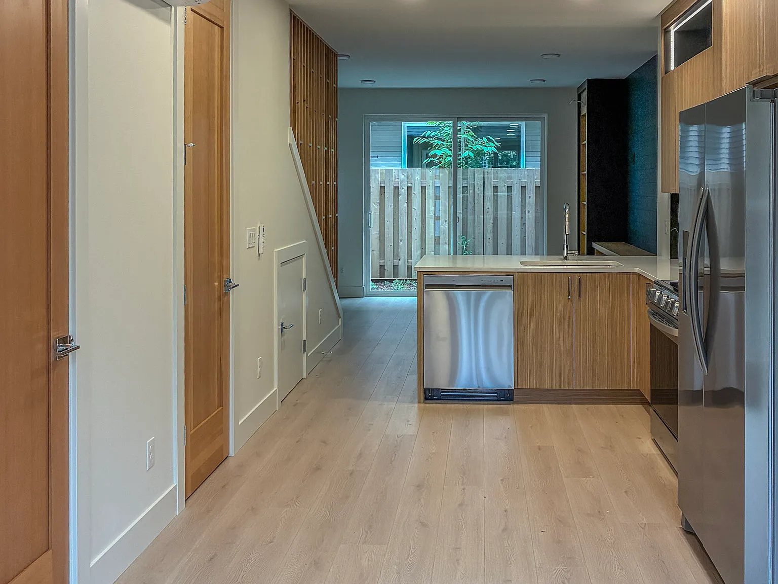 2 bed, 2.5 bath, 1068 sqft, $2,795 — Photo 2
