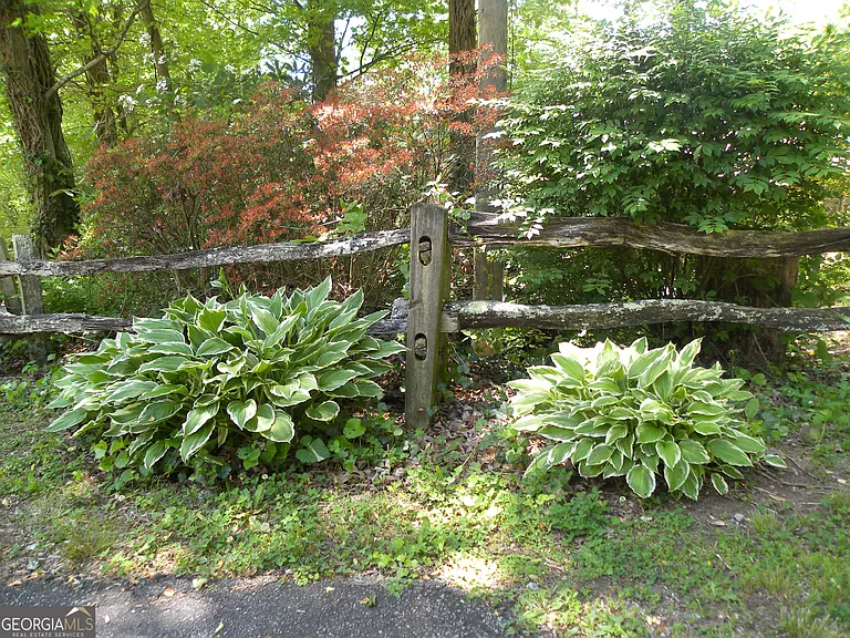 153 Will Zoellner Ln — Photo 27
