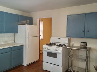18 Hunting St #3, Cambridge, MA 02141