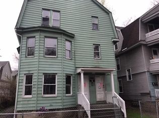 34 Bartlett St, Springfield, MA 01107