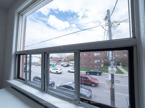 3rd image of 1980 Eglinton Ave W #1