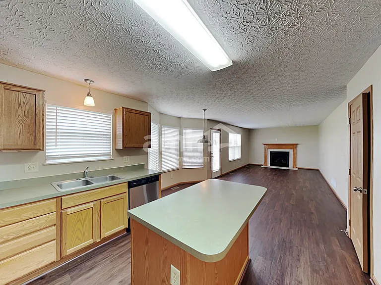 7630 Blacklick Ridge Blvd — Photo 4