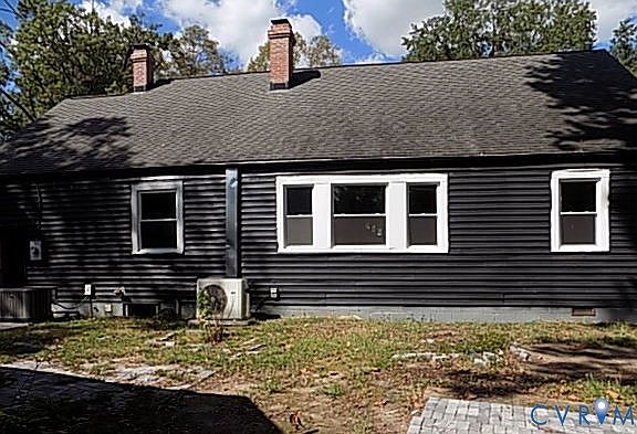 2nd image of 212 Royal Oak Ave