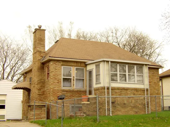 3917 8th St, Des Moines, IA 50313