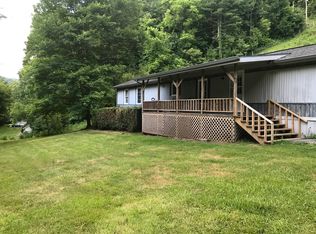 345 Medford Hannah Rd, Waynesville, NC 28785