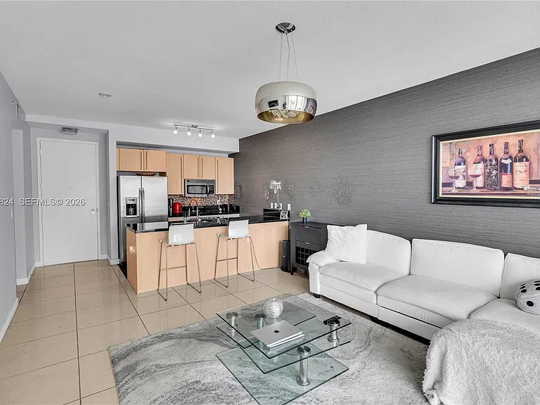 79 SW 12th St #1605 — Photo 5