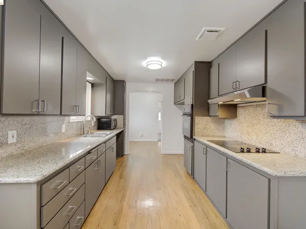 1136 92nd Ave, Oakland, CA 94603