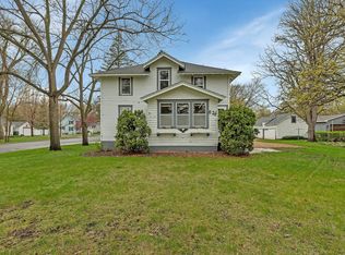 628 Lynn Rd SW, Hutchinson, MN 55350