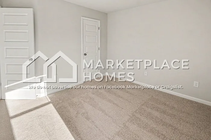 133 River Rock St — Photo 12
