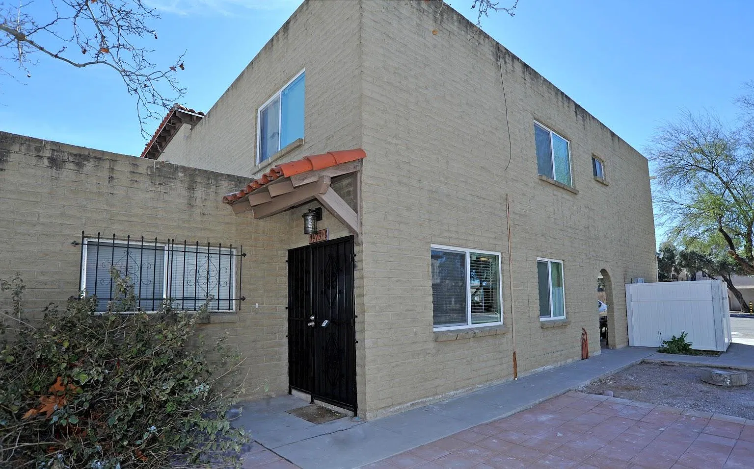 2 bed, 934 sqft, $1,375 — Photo 3