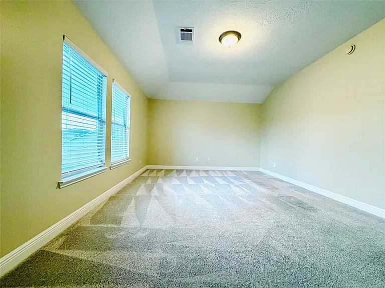20515 Lantern Springs Ln — Photo 23